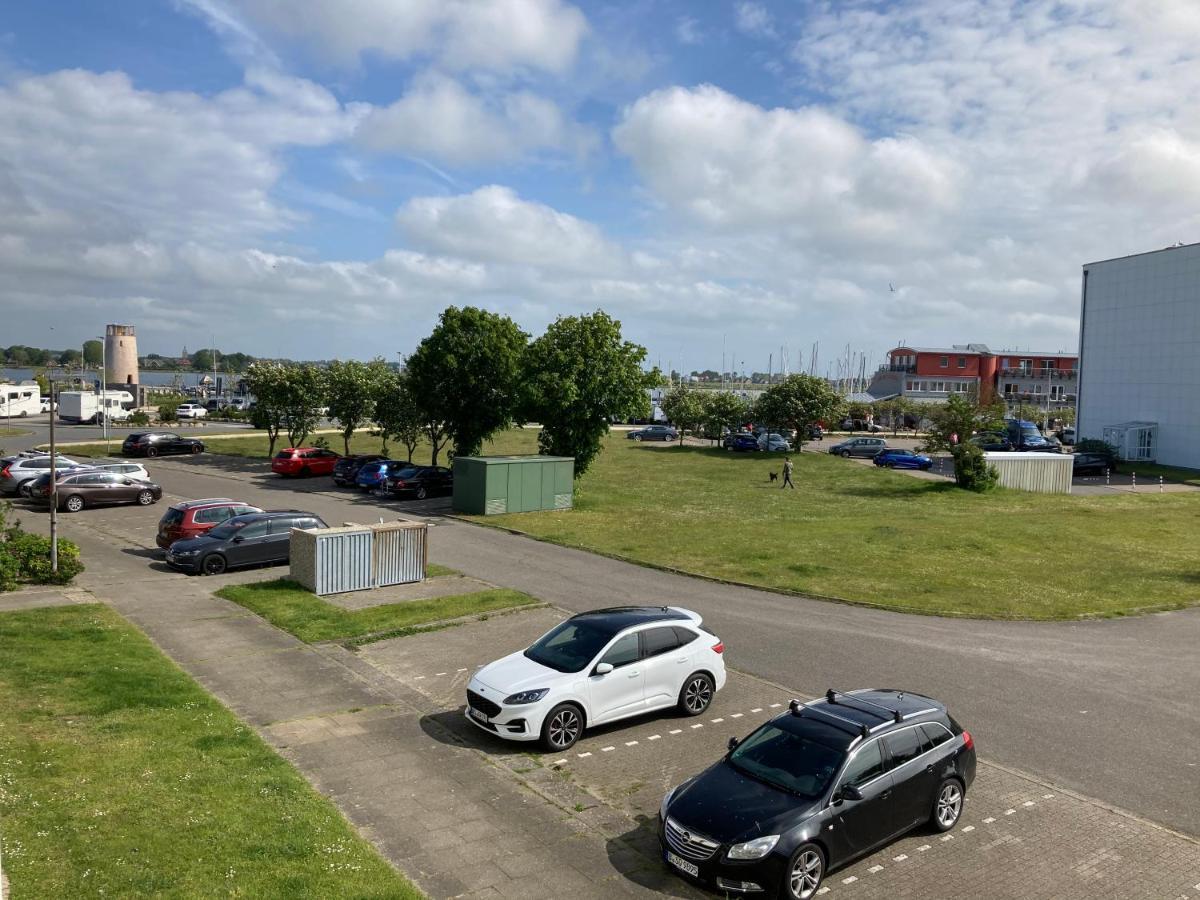 2Zi-Ferienwohnung Am Suedstrand Mit Eigenem Parkplatz Perfekt Fuer Familie Burgtiefe auf Fehmarn Exterior foto